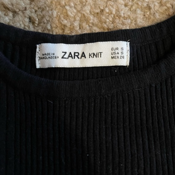 Black knit tank top - Picture 2 of 2